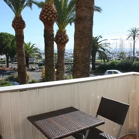 La Laurent Apartment