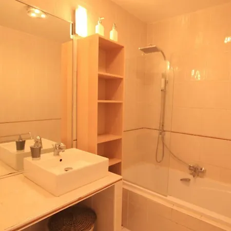 La Laurent Apartment